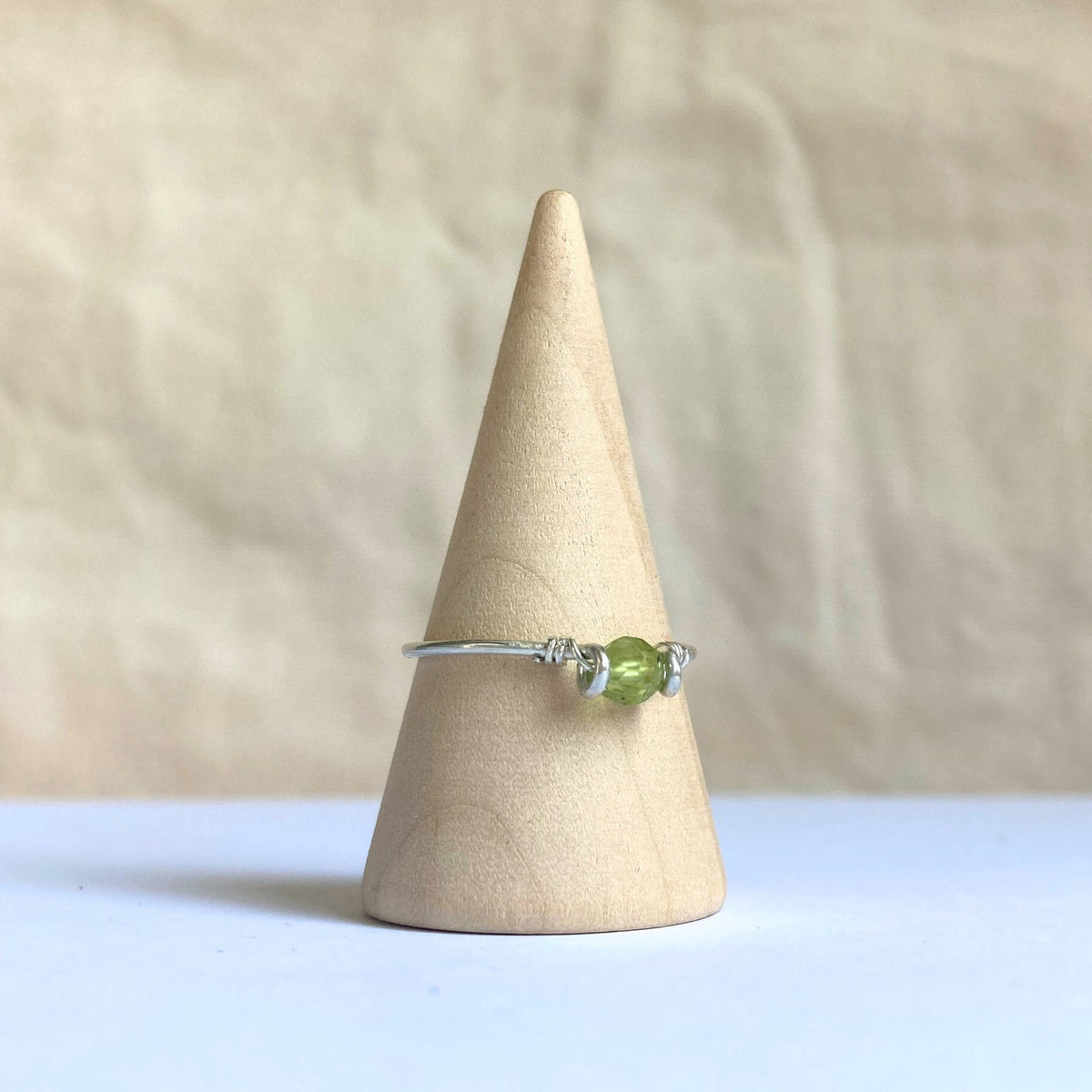 925 Sterling Silver Peridot Wire Ring