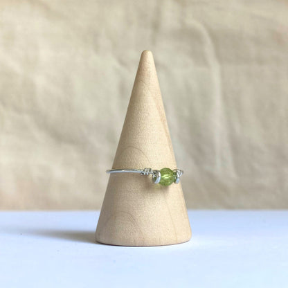 925 Sterling Silver Peridot Wire Ring